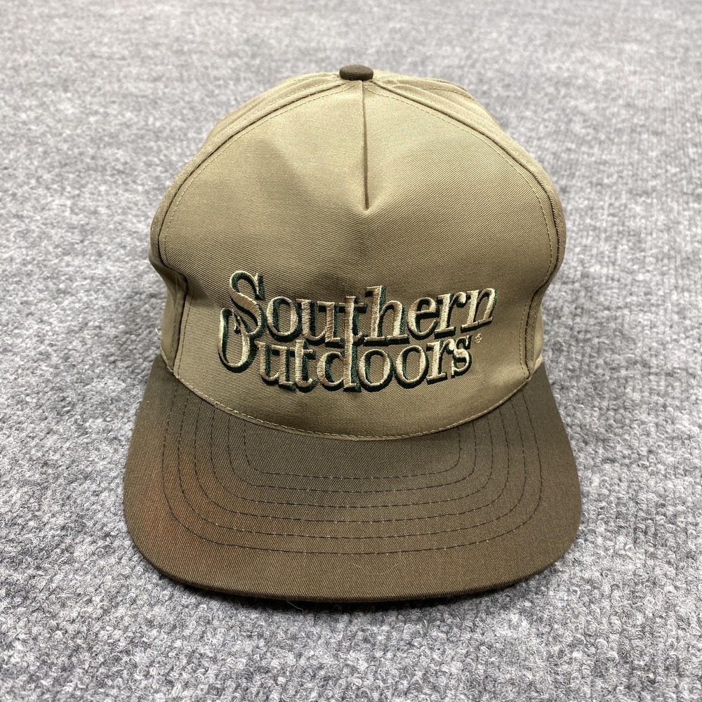 Vintage BASS Hat Cap Snap Back Men Beige Southern Outdoors Embroidered Fishing